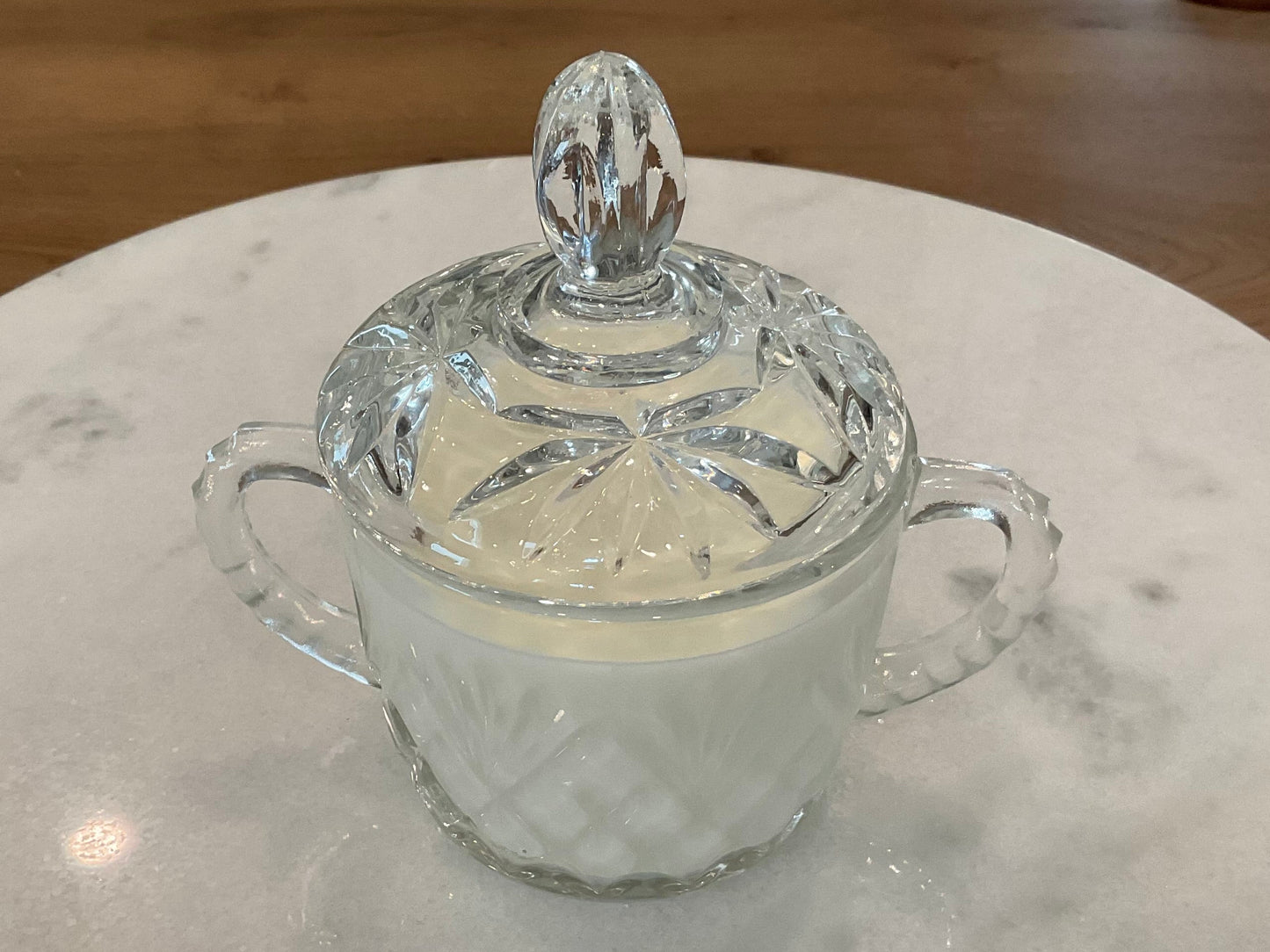 Vintage small crystal candle with lid