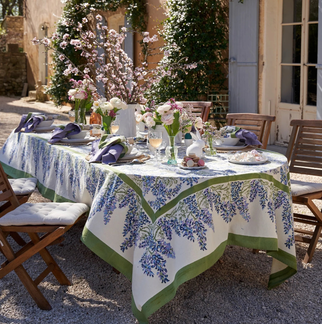 French Green & Blue Wisteria Table cloth