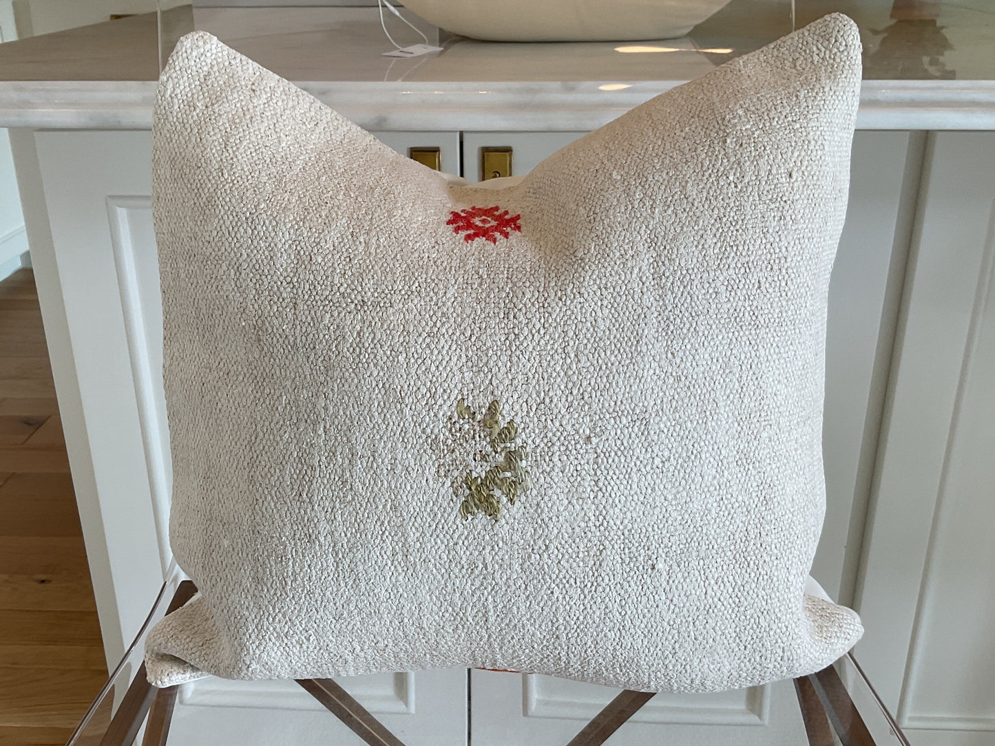 Round Top pillows size 16x16