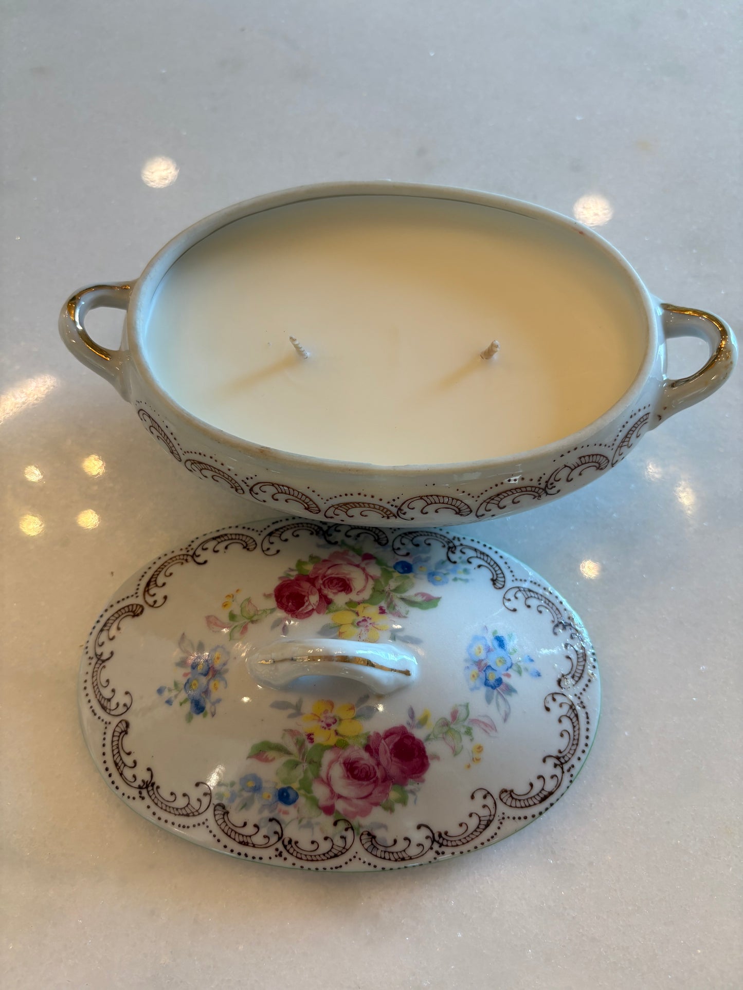 Vintage white with flowers candle