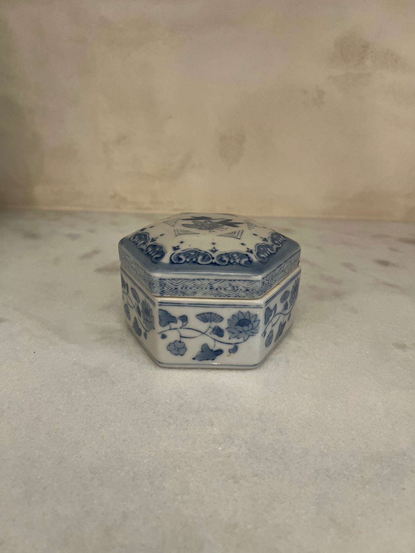 Vintage Blue Chinoiserie Box Candle