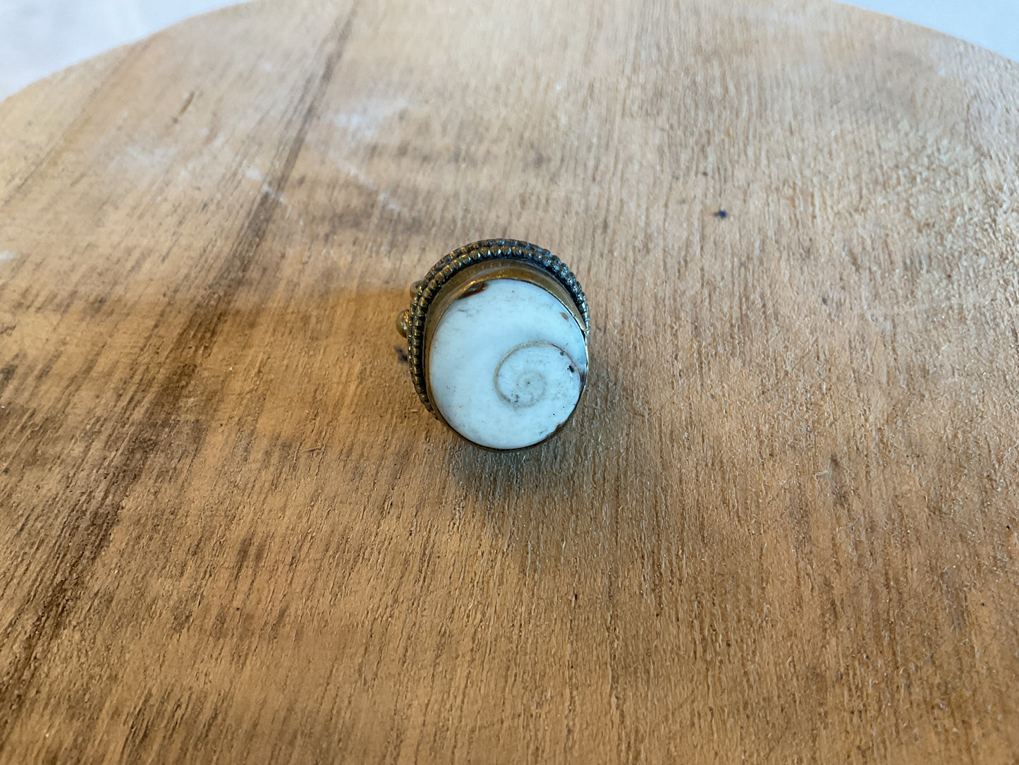 Vintage White Stone Ring