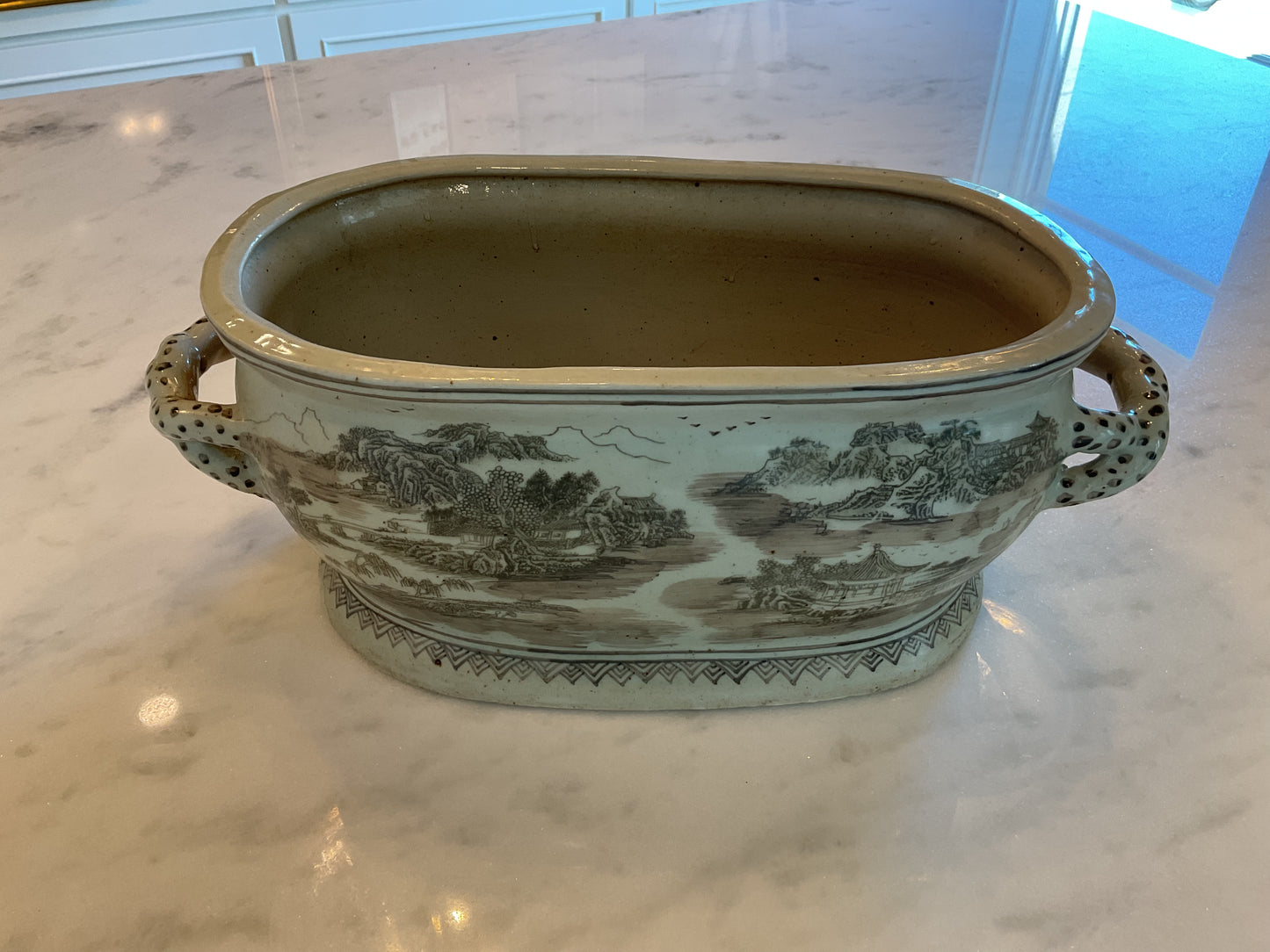 Large Vintage Oval Planter from Round Top